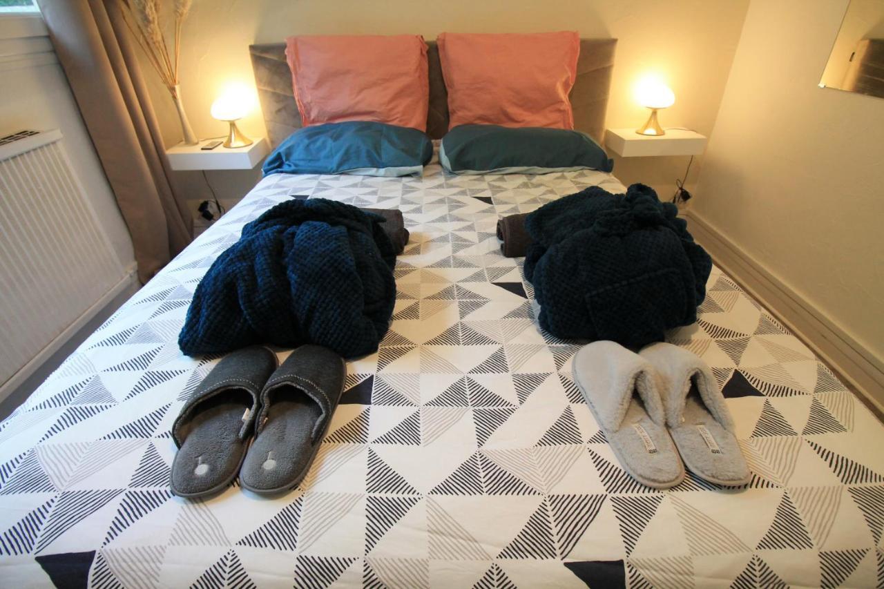 Derniere Reservations Avant Indisponibilite En Septembre Pour 12 Mois, Illimites Jacuzzi Spa Bain A Remous Interieur, Sauna Interieur, Parking Reserve, Vue Et Acces Parc, Prestations Uniques, 1Er Etage Corbeil-Essonnes Eksteriør billede